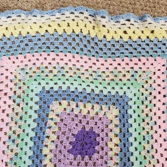 Hand Crocheted Multi Color Pastel Baby Throw Blanket Cute Baby Shower DIY - Picture 4 of 9